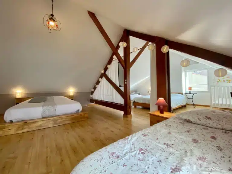chambre location saisonnière décoration