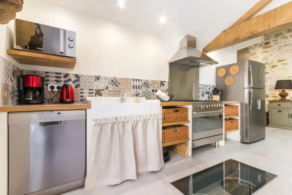 exemple aménagement cuisine moderne gite touristique